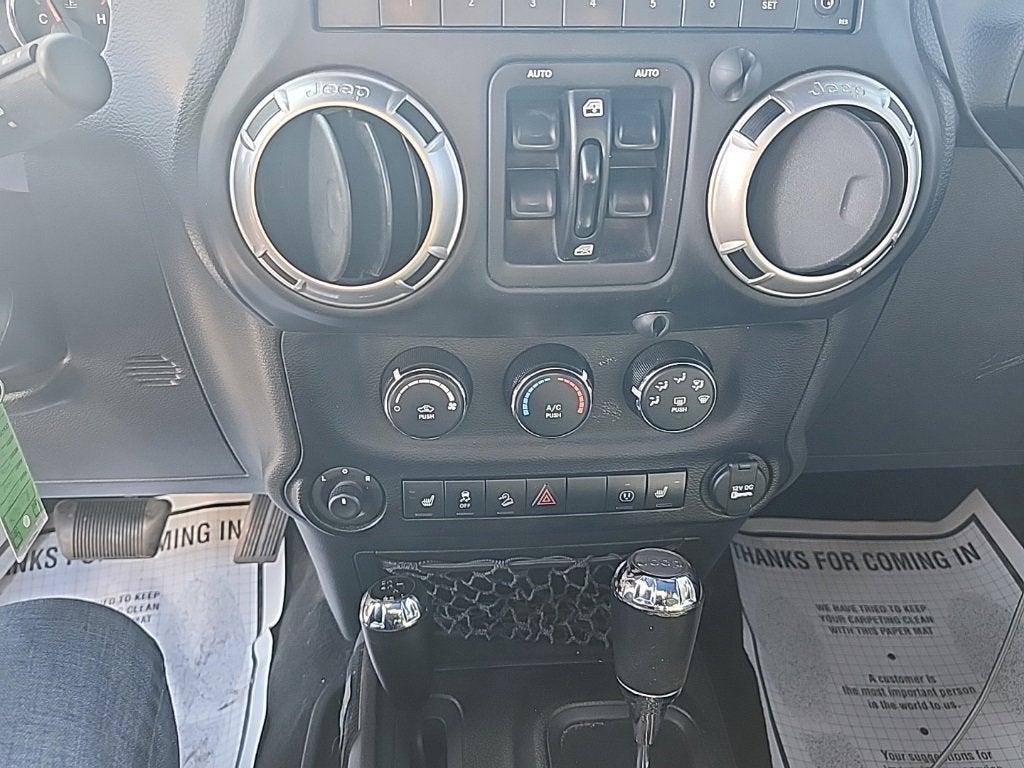 2015 Jeep Wrangler Unlimited Sahara