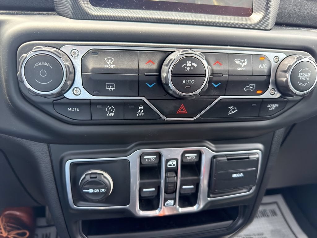 2018 Jeep Wrangler Unlimited Sahara 4x4