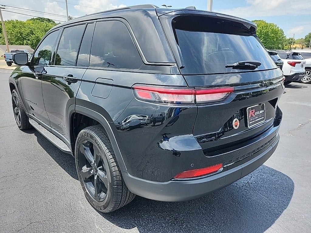 2023 Jeep Grand Cherokee Altitude