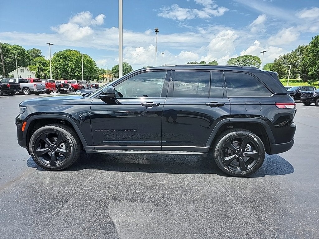 2023 Jeep Grand Cherokee Altitude