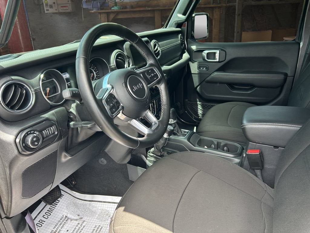 2021 Jeep Gladiator Overland 4x4
