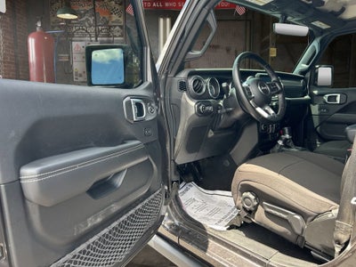 2021 Jeep Gladiator Overland 4x4