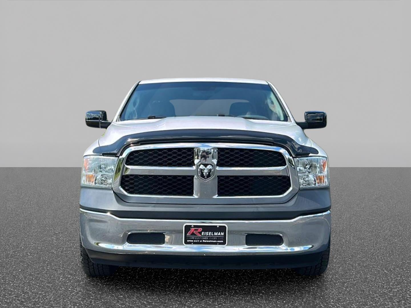 2017 RAM 1500 Tradesman Crew Cab 4x2 6'4" Box