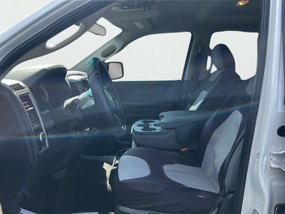 2017 RAM 1500 Tradesman Crew Cab 4x2 6'4" Box