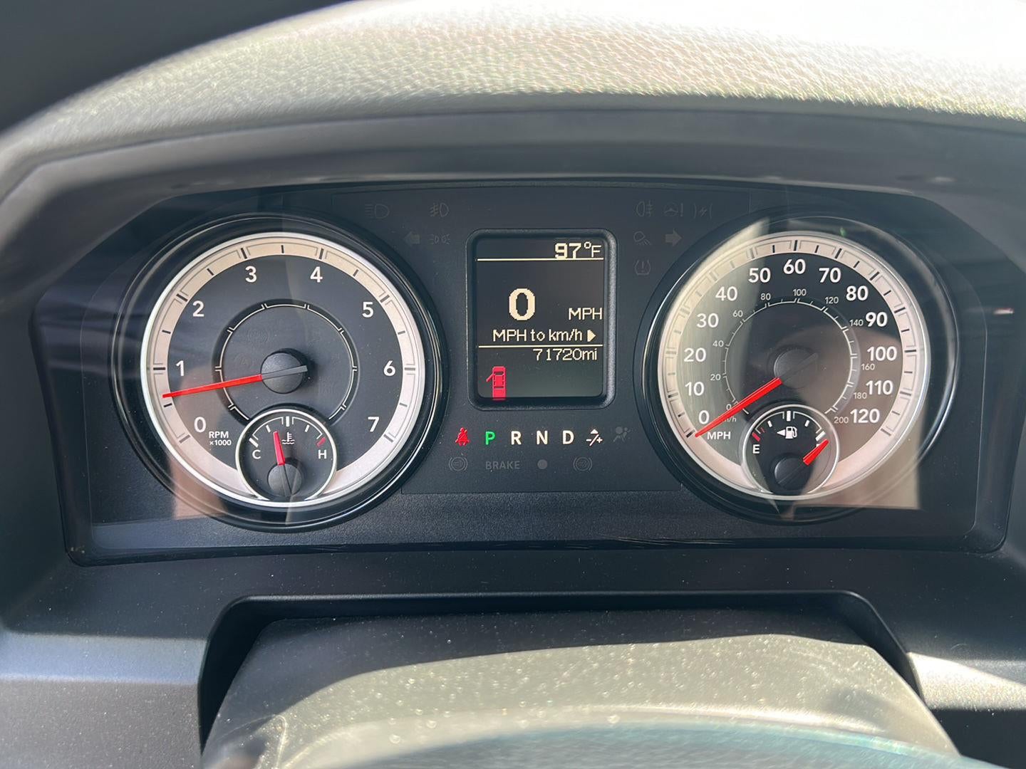2017 RAM 1500 Tradesman Crew Cab 4x2 6'4" Box