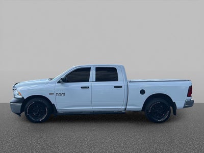 2017 RAM 1500 Tradesman Crew Cab 4x2 6'4" Box