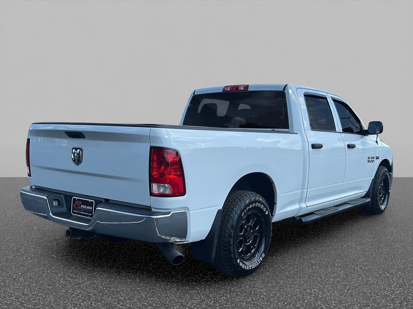 2017 RAM 1500 Tradesman Crew Cab 4x2 6'4" Box