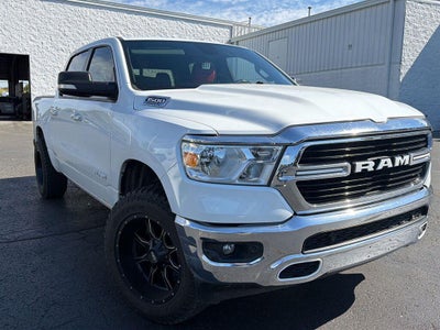 2019 RAM 1500 Big Horn/Lone Star Crew Cab 4x4 5'7" Box