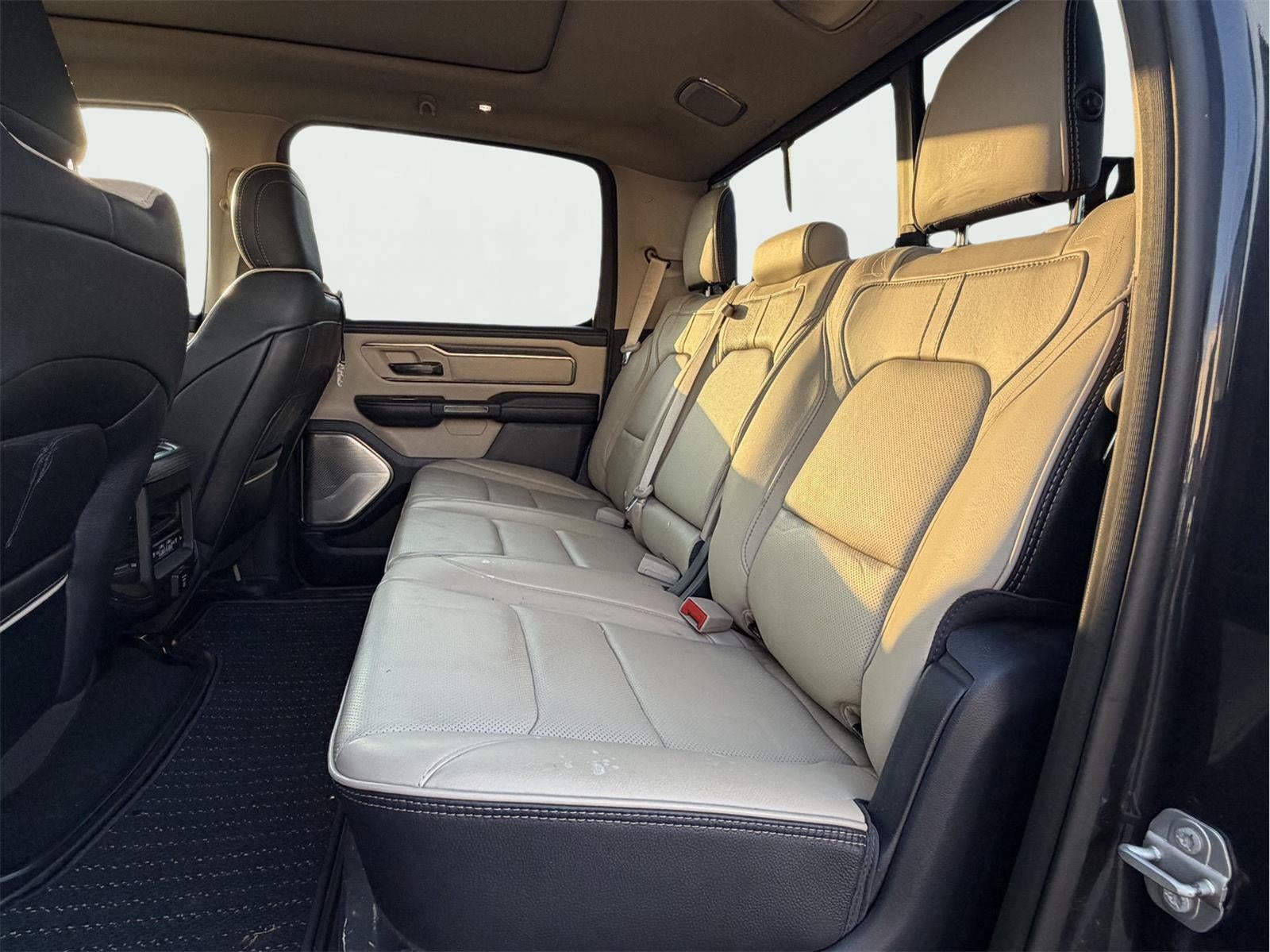 2021 RAM 1500 Limited Crew Cab 4x4 5'7" Box