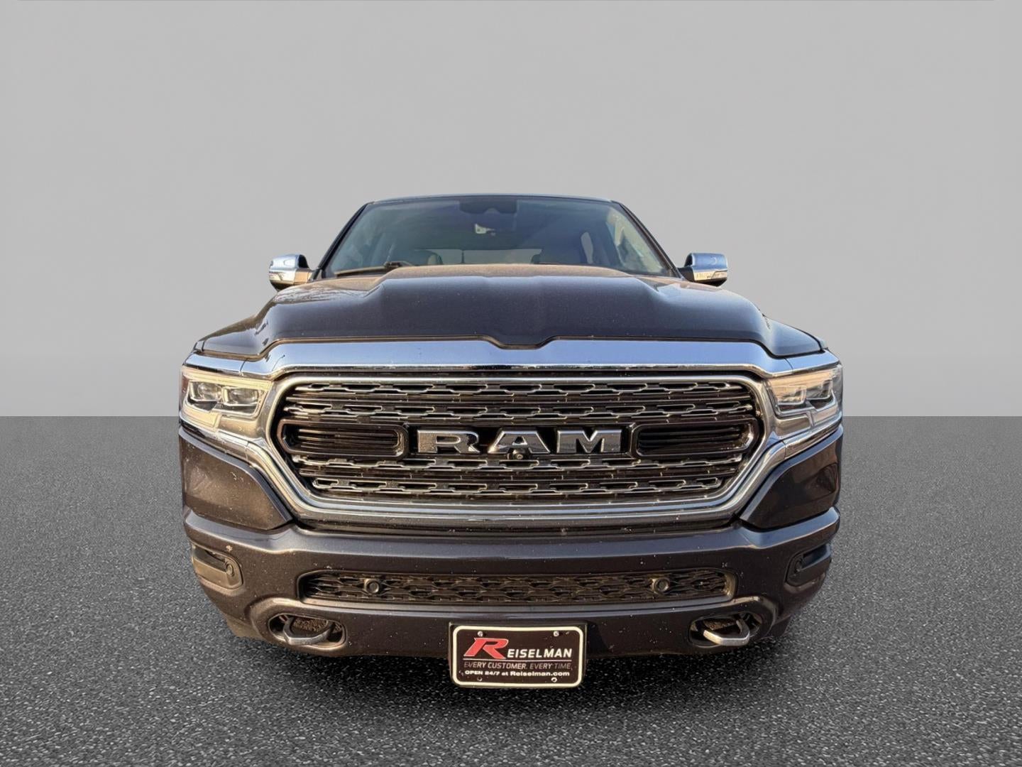 2021 RAM 1500 Limited Crew Cab 4x4 5'7" Box