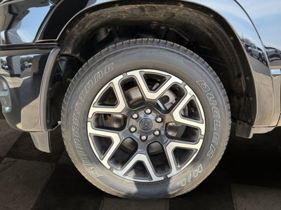 2025 RAM 1500 Laramie Crew Cab 4x4 5'7" Box