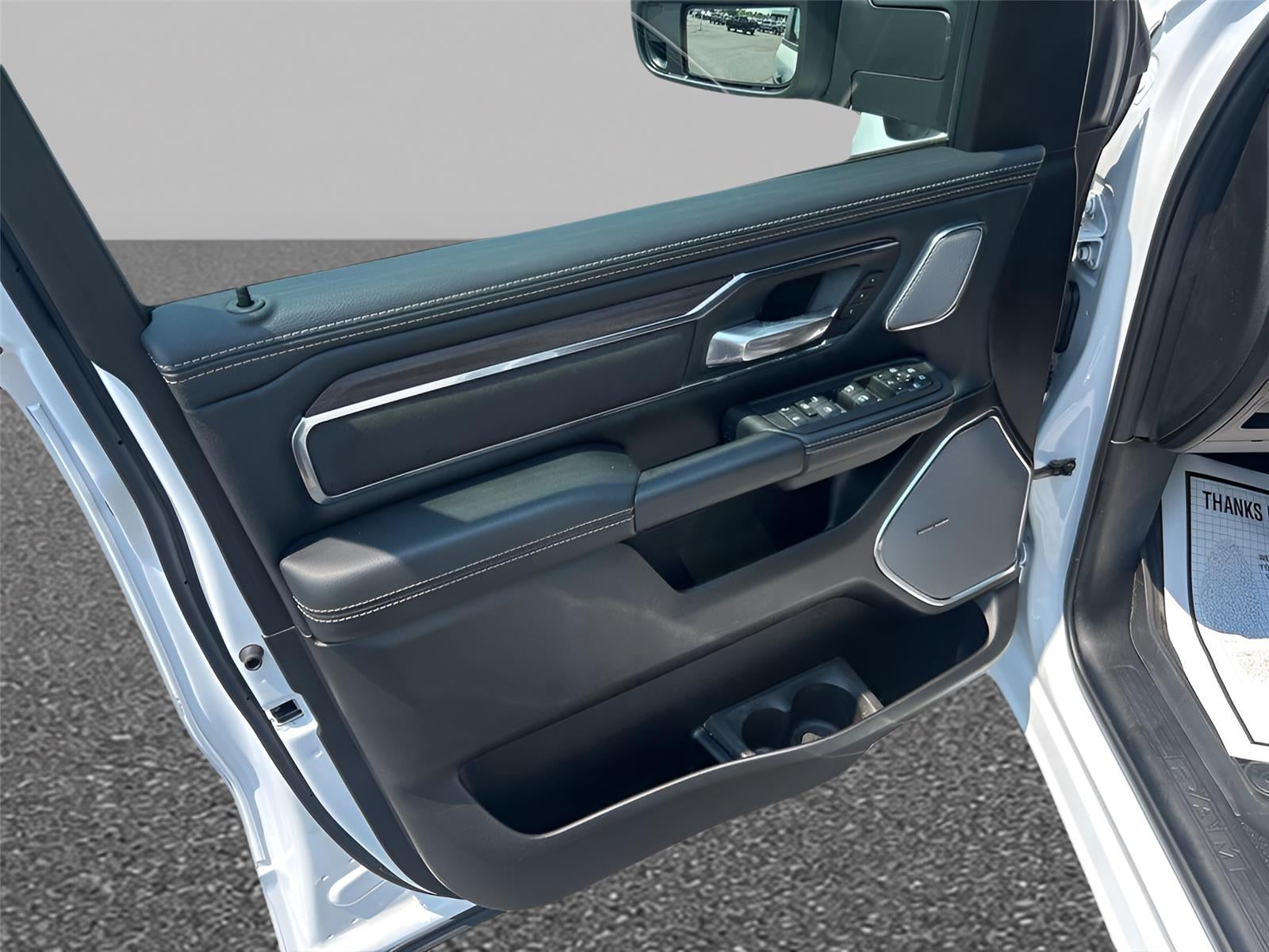 2026 RAM 1500 Laramie Crew Cab 4x4 5'7" Box