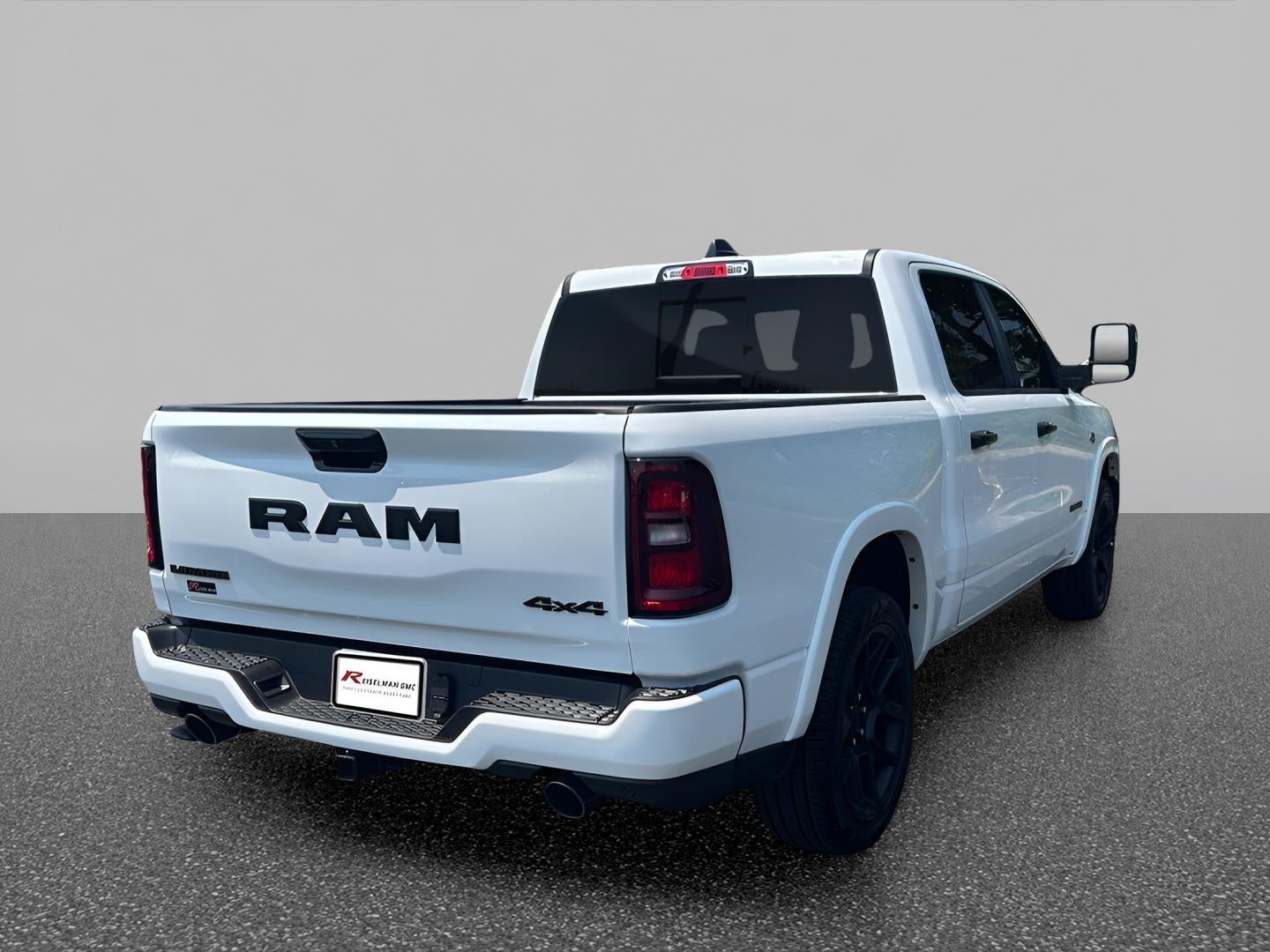 2026 RAM 1500 Laramie Crew Cab 4x4 5'7" Box