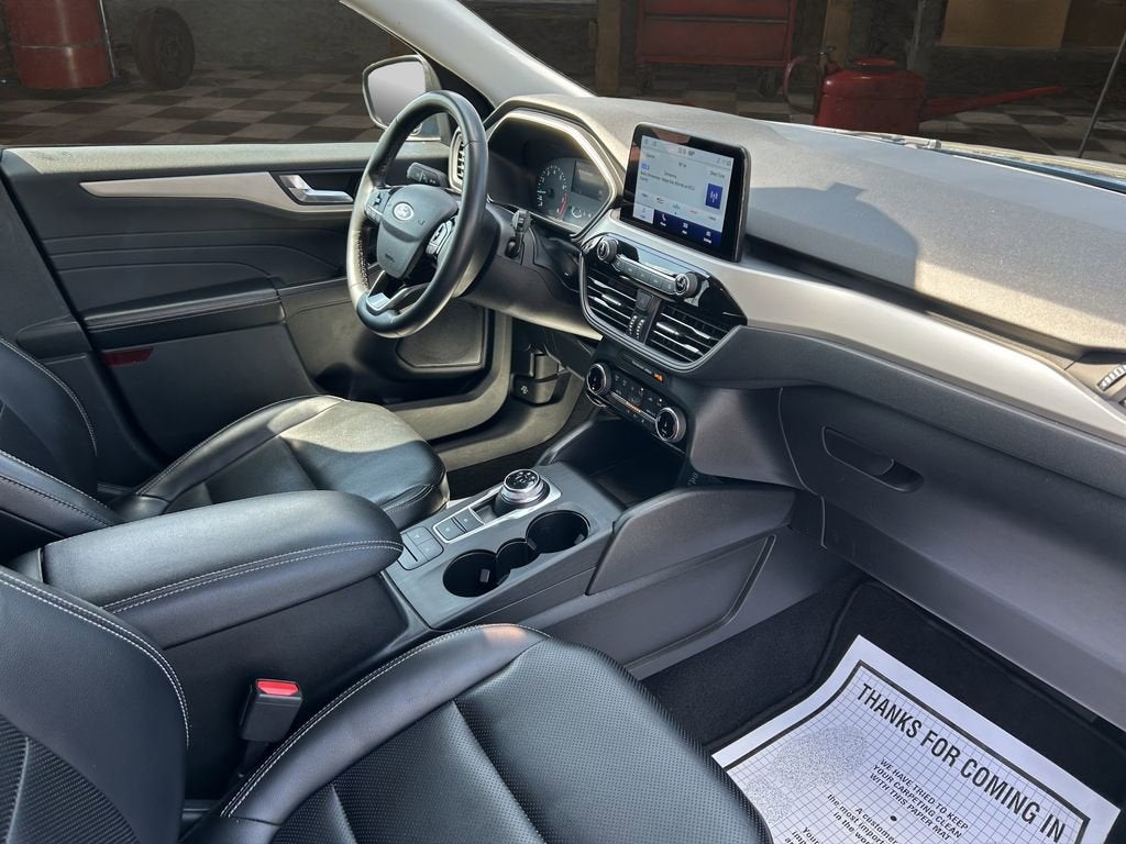 2022 Ford Escape SEL