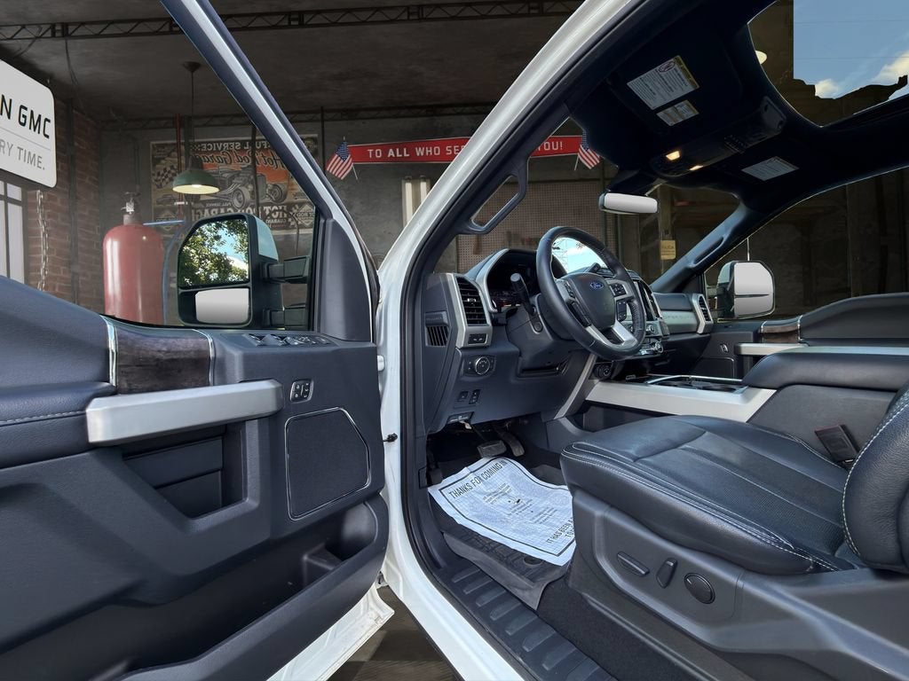 2022 Ford F-250 LARIAT