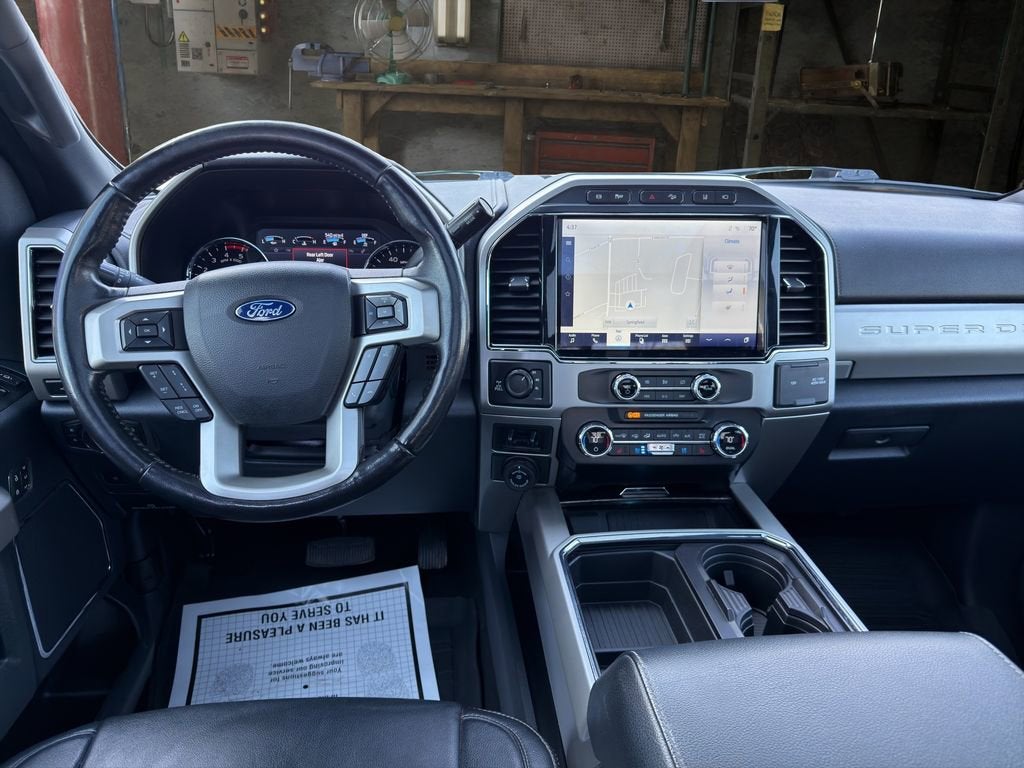 2022 Ford F-350 LARIAT