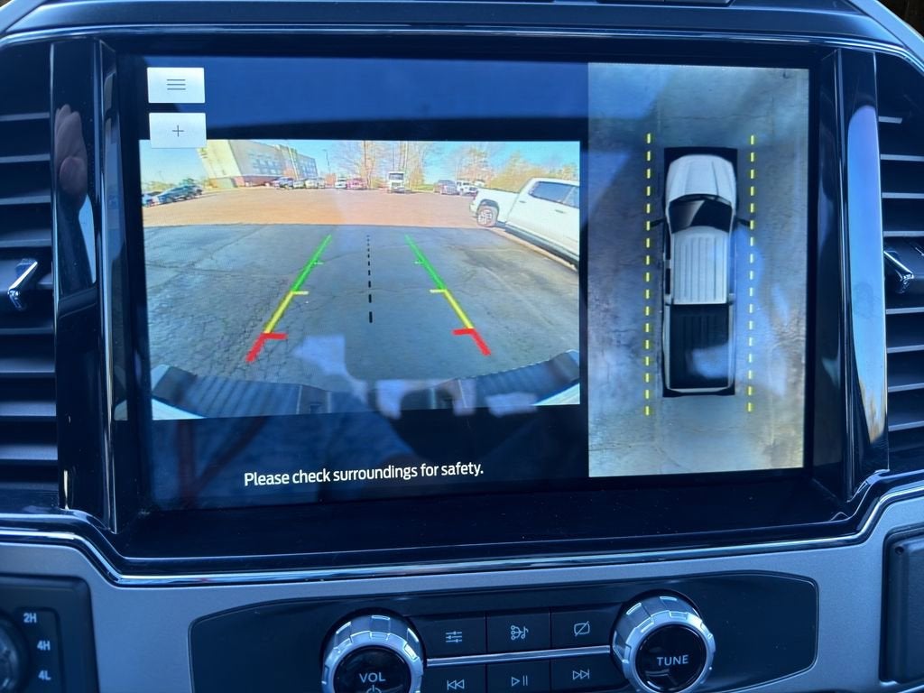 2022 Ford F-350 LARIAT