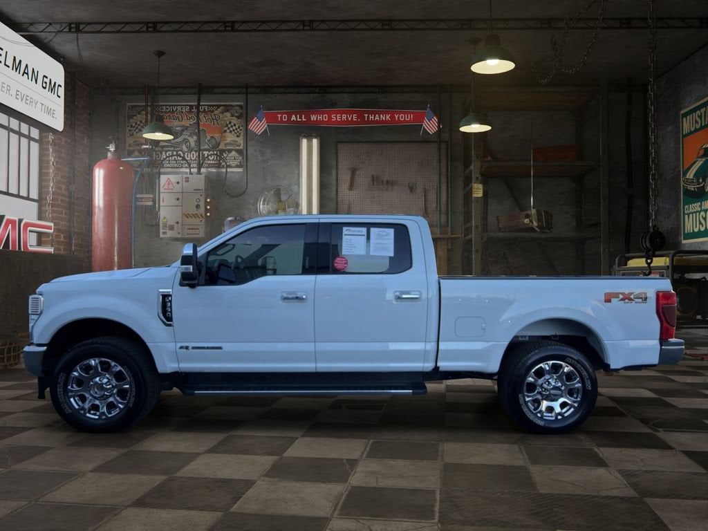 2022 Ford F-350 LARIAT
