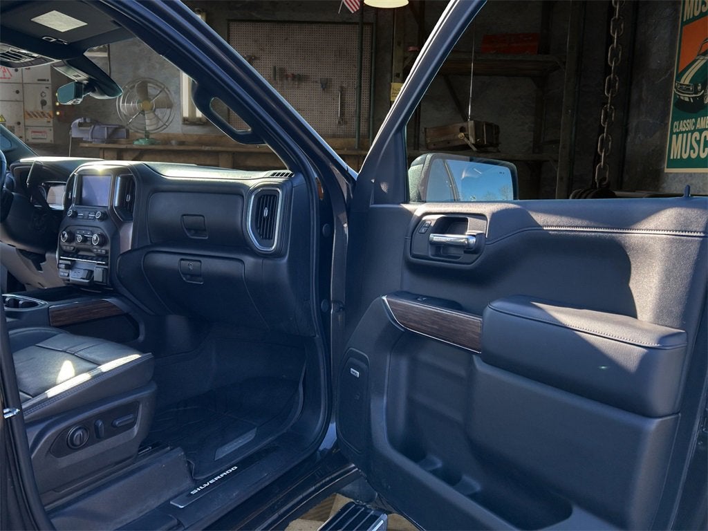 2022 Chevrolet Silverado 1500 LTD High Country