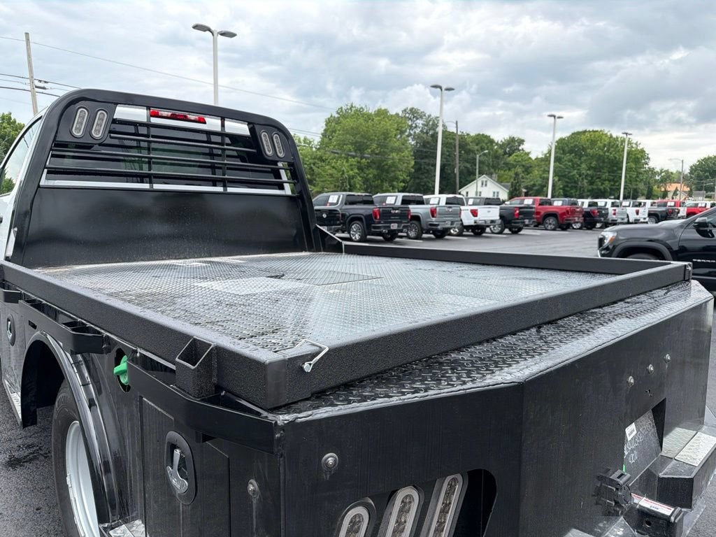2026 GMC Sierra 3500 HD Chassis Cab Pro