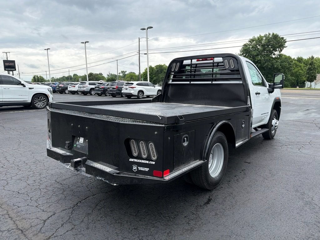 2026 GMC Sierra 3500 HD Chassis Cab Pro