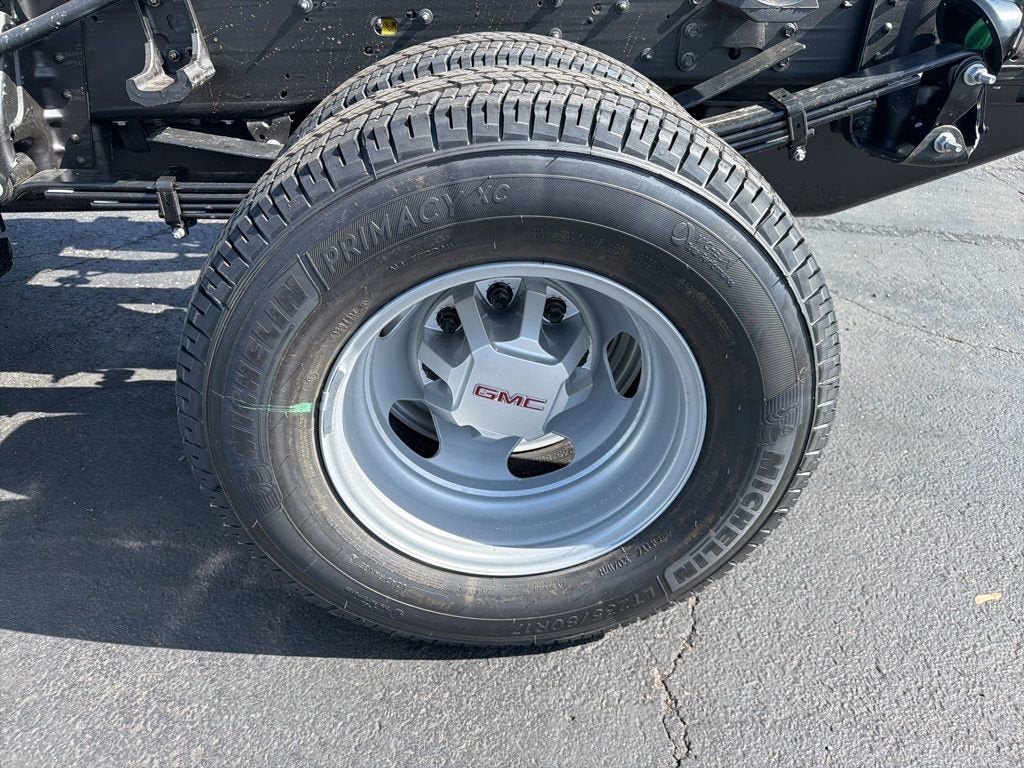 2026 GMC Sierra 3500 HD Chassis Cab Pro