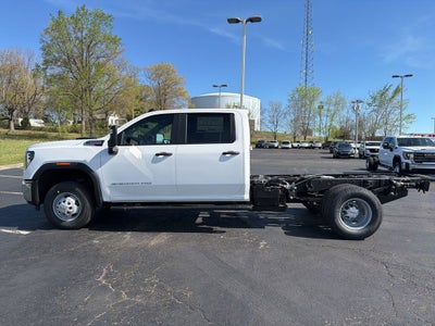 2026 GMC Sierra 3500 HD Chassis Cab Pro