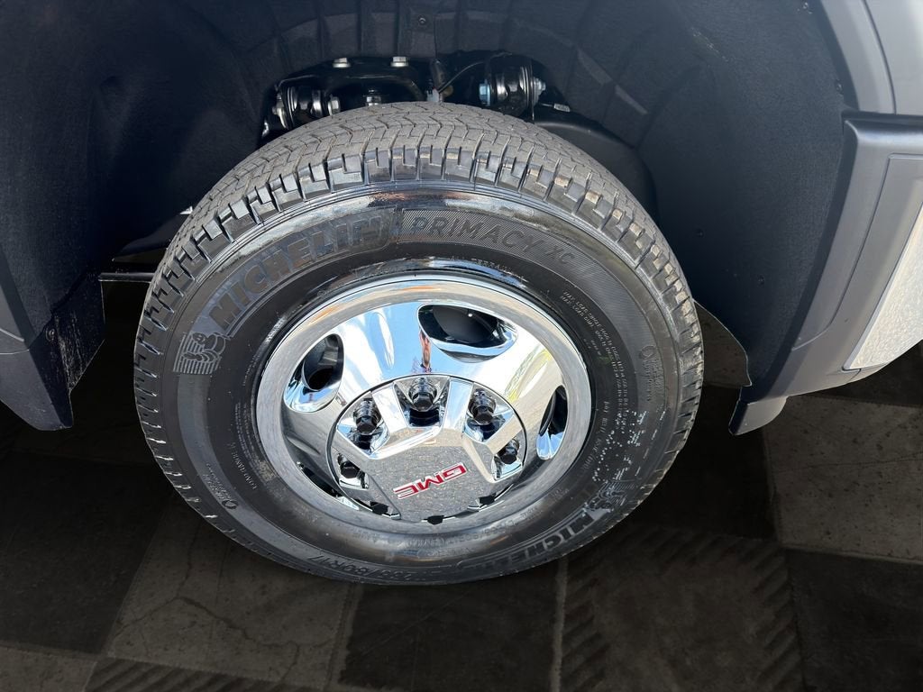 2026 GMC Sierra 3500 HD Chassis Cab SLE