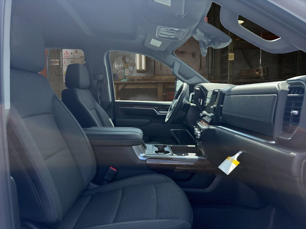 2026 GMC Sierra 3500 HD Chassis Cab SLE