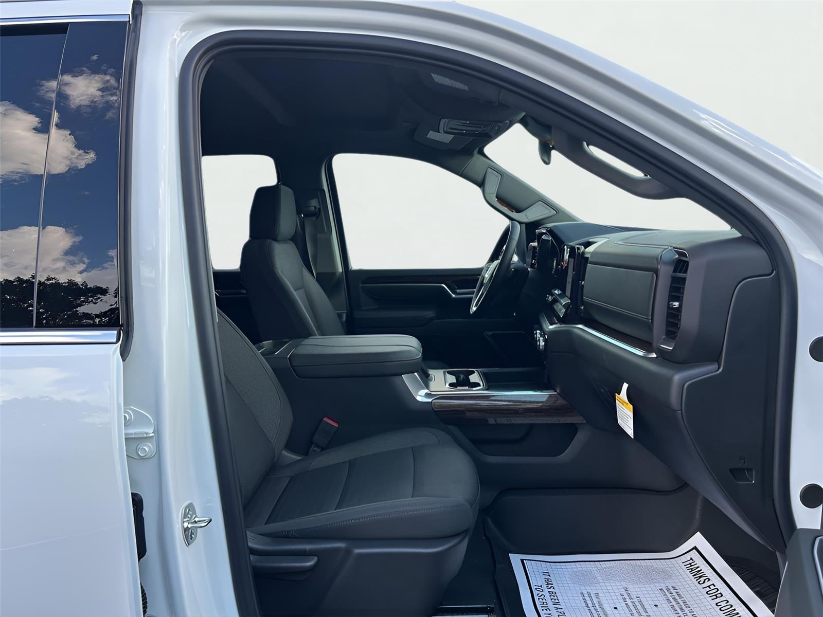 2026 GMC Sierra 3500 HD Chassis Cab SLE