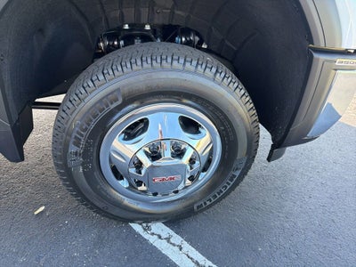 2026 GMC Sierra 3500 HD Chassis Cab SLE