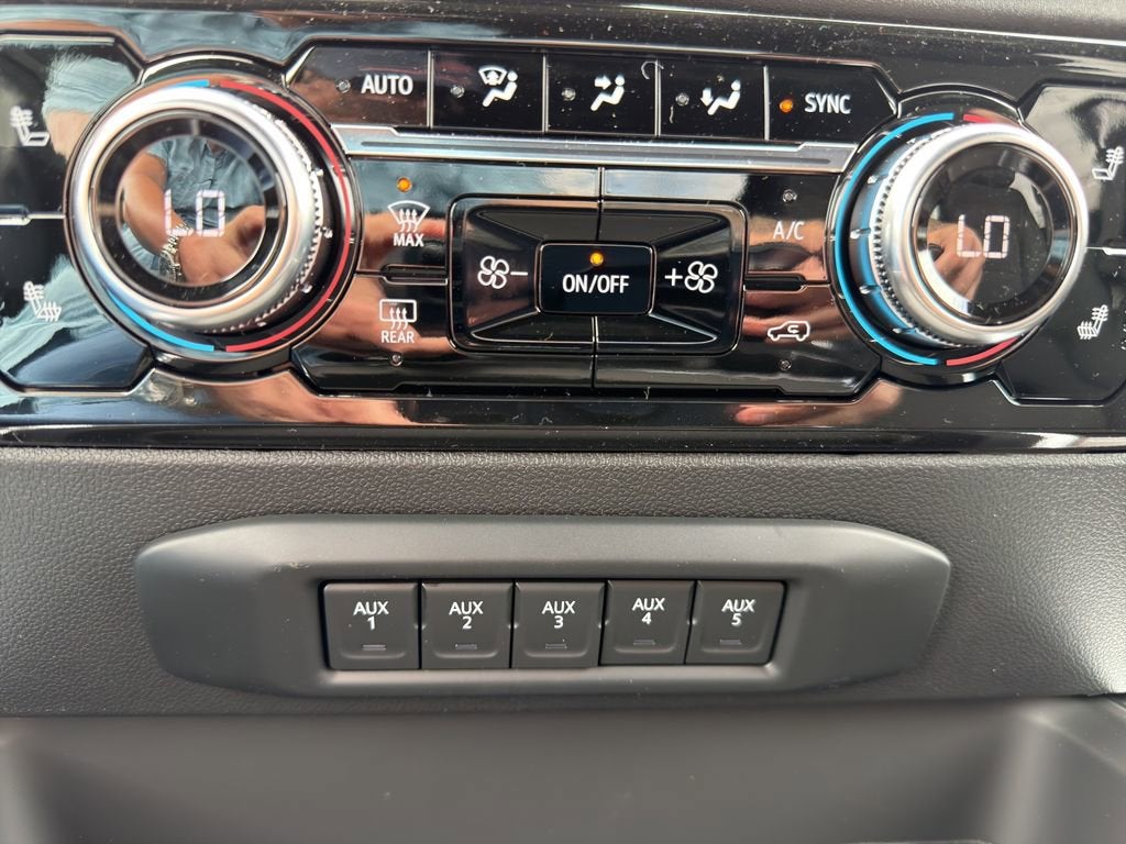 2026 GMC Sierra 3500 HD Chassis Cab SLE