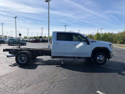 2026 GMC Sierra 3500 HD Chassis Cab SLE