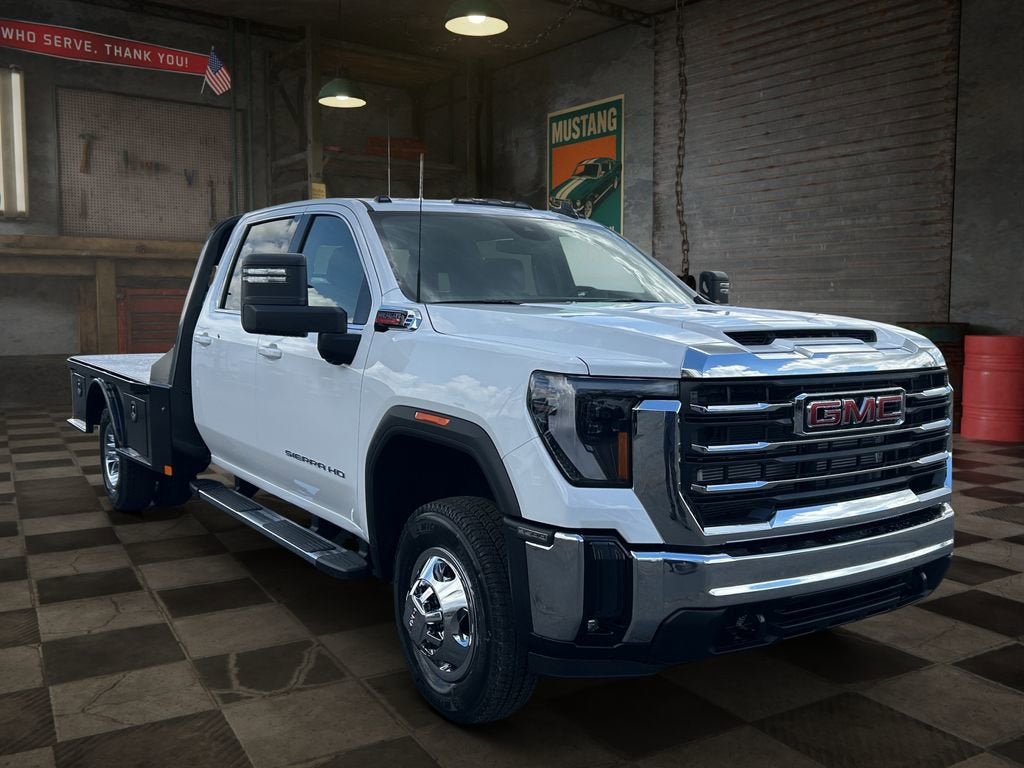 2026 GMC Sierra 3500 HD Chassis Cab SLE