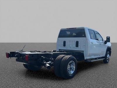 2026 GMC Sierra 3500 HD Chassis Cab SLE