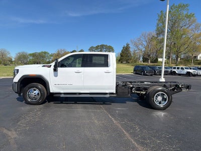 2026 GMC Sierra 3500 HD Chassis Cab SLE