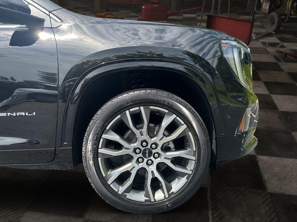 2027 GMC Acadia Denali Ultimate