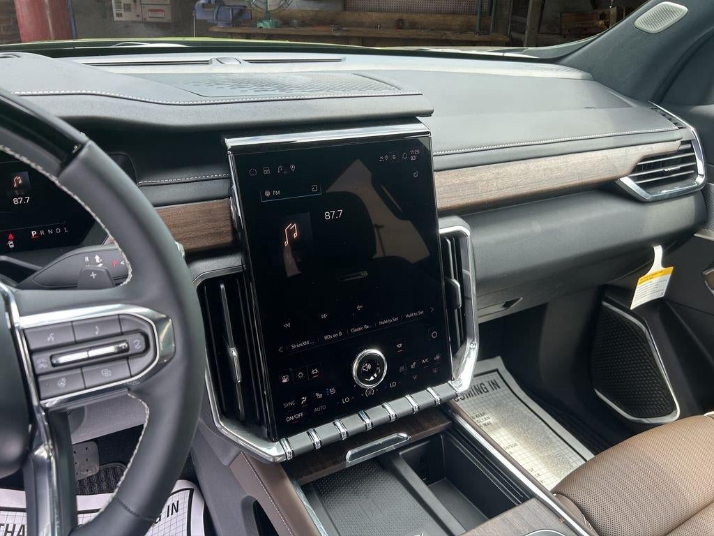 2027 GMC Acadia Denali Ultimate