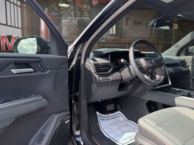 2025 GMC Acadia AT4