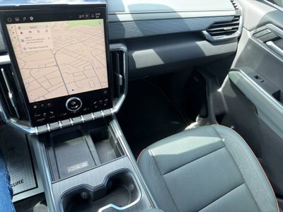 2025 GMC Acadia AT4