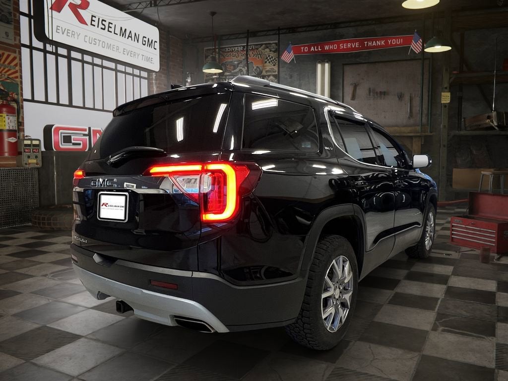 2021 GMC Acadia SLT