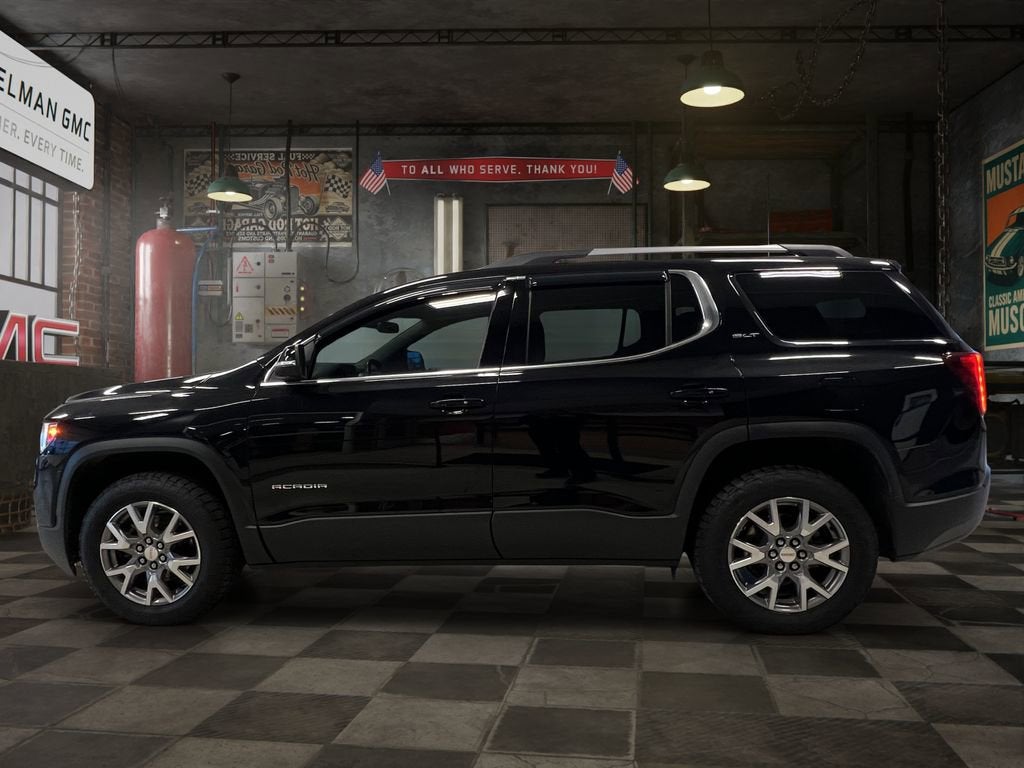 2021 GMC Acadia SLT
