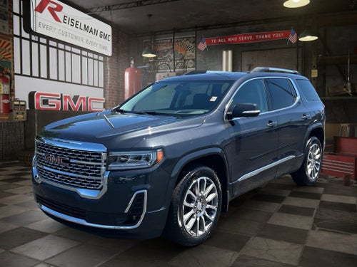 2023 GMC Acadia Denali