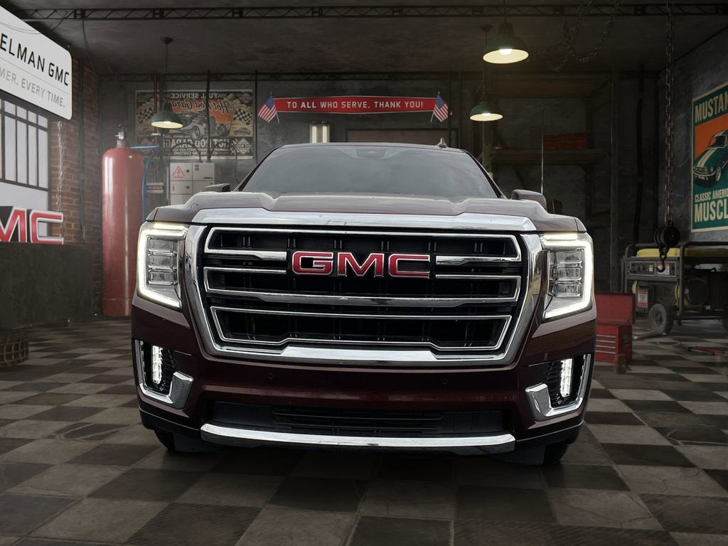 2023 GMC Yukon SLT