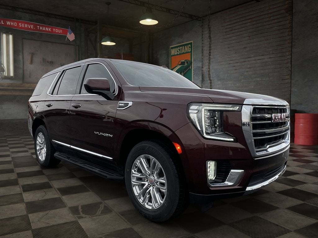 2023 GMC Yukon SLT