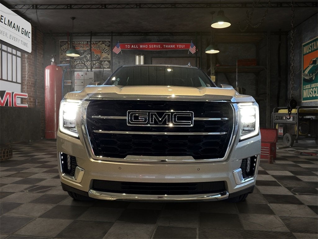 2024 GMC Yukon SLT