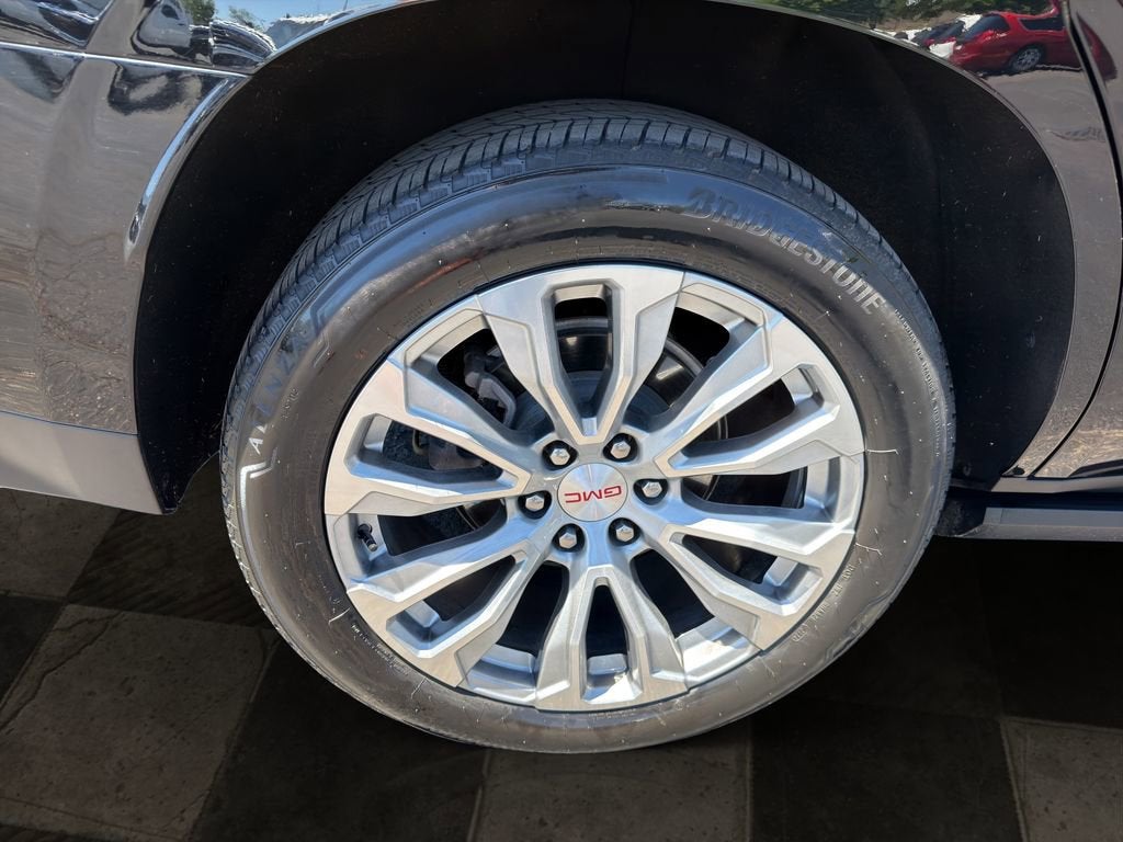 2024 GMC Yukon Denali