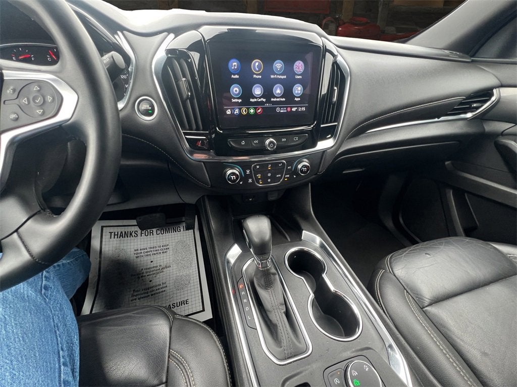 2023 Chevrolet Traverse LT Leather