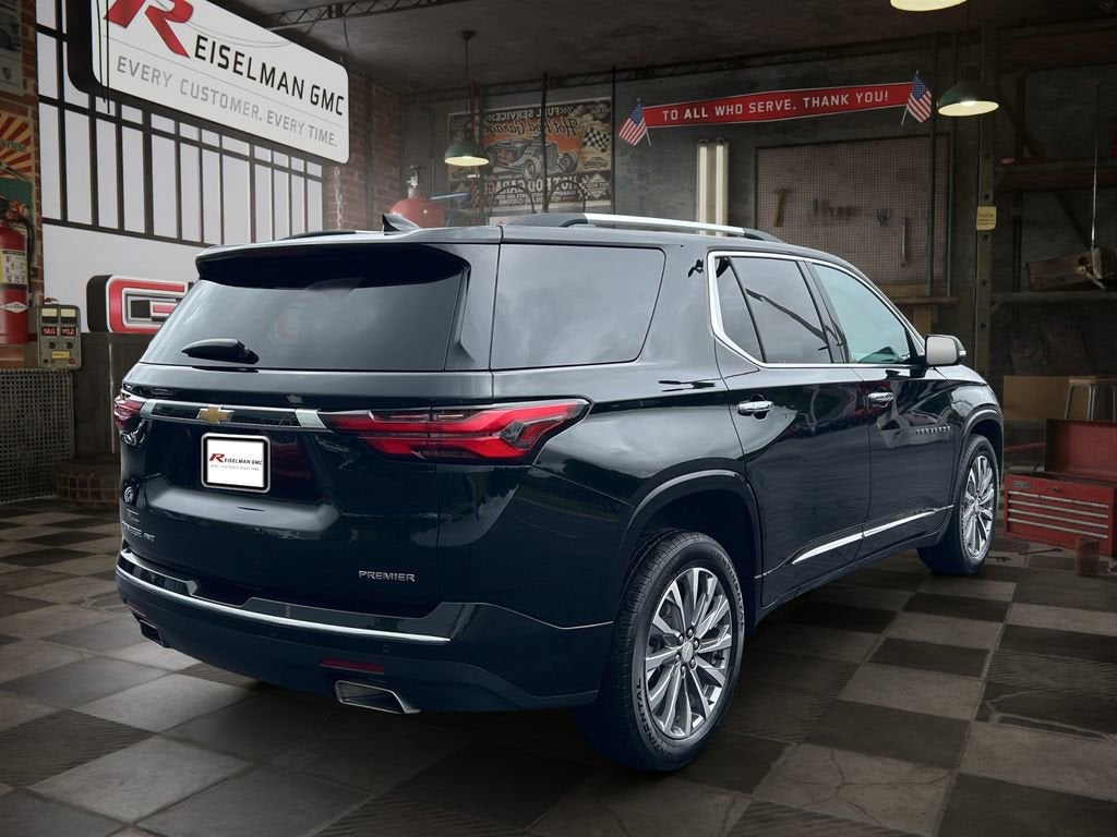 2023 Chevrolet Traverse Premier