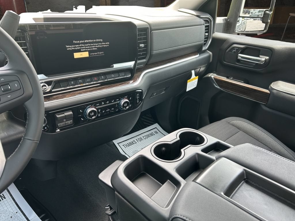 2026 GMC Sierra 2500 HD SLE